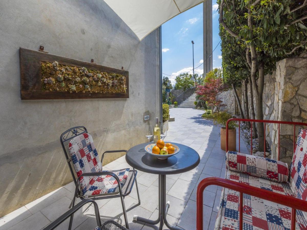Apartments Rabbit Crikvenica Exterior foto